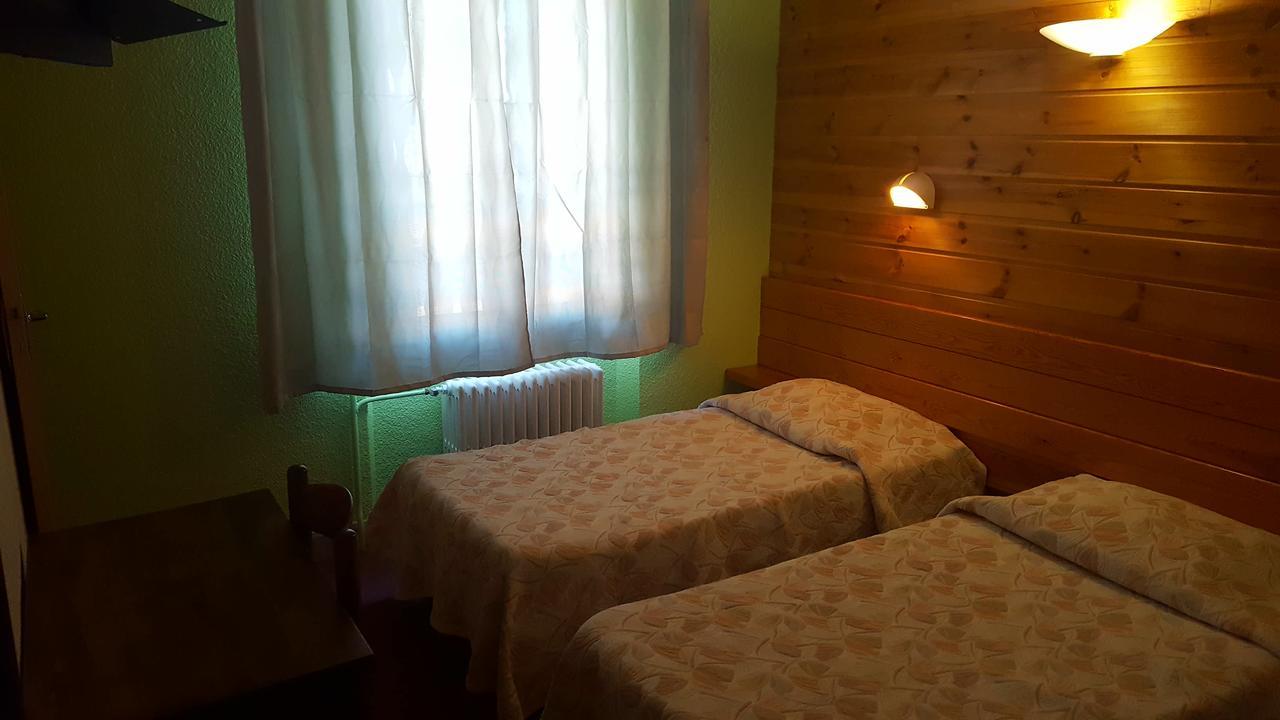 LʼArgentière-la-Bessée Hotel Restaurant Glaizette מראה חיצוני תמונה